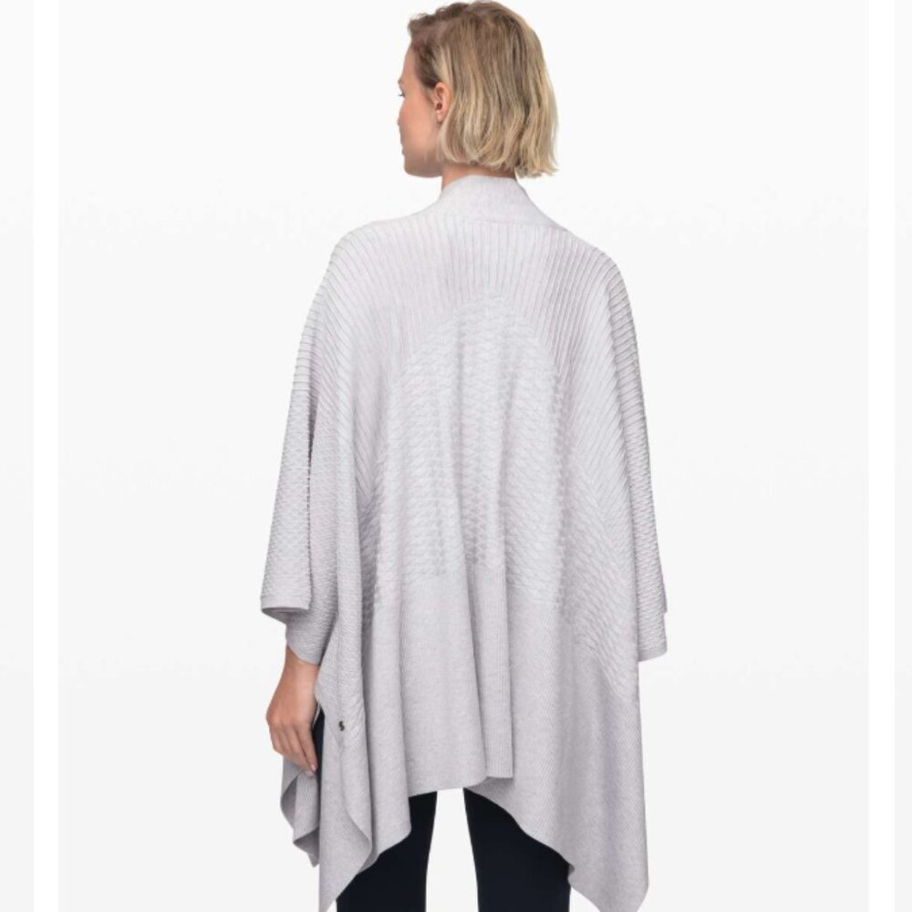 Lululemon Dream Weaver Wrap Heathered Core Ultra Light Grey OS - Picture 2 of 12